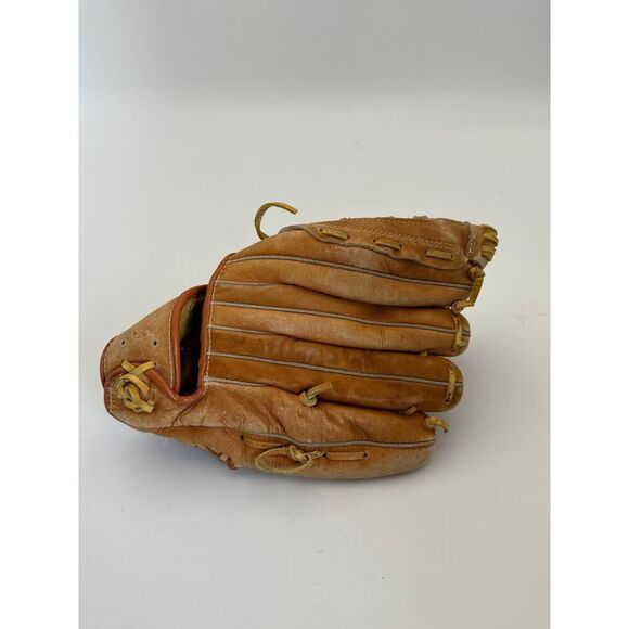 Cannon Sports Baseball/Softball Glove – 10.5" Right-Hand Throw–Top Grain Cowhide - Picture 2 of 4